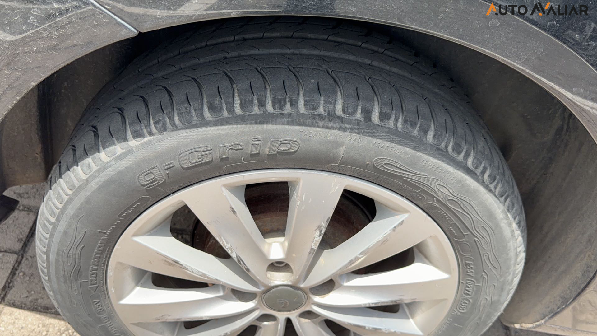 VOLKSWAGEN SPACEFOX 1.6 MI SPORTLINE 8V FLEX 4P AUTOMATIZADO