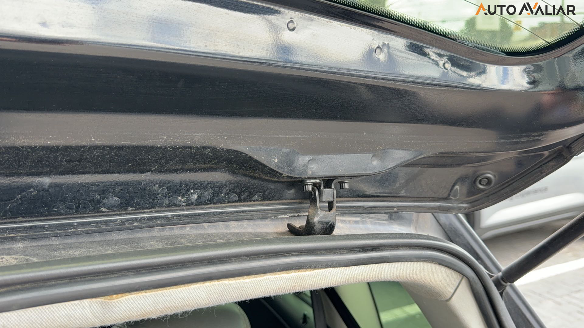 VOLKSWAGEN SPACEFOX 1.6 MI SPORTLINE 8V FLEX 4P AUTOMATIZADO