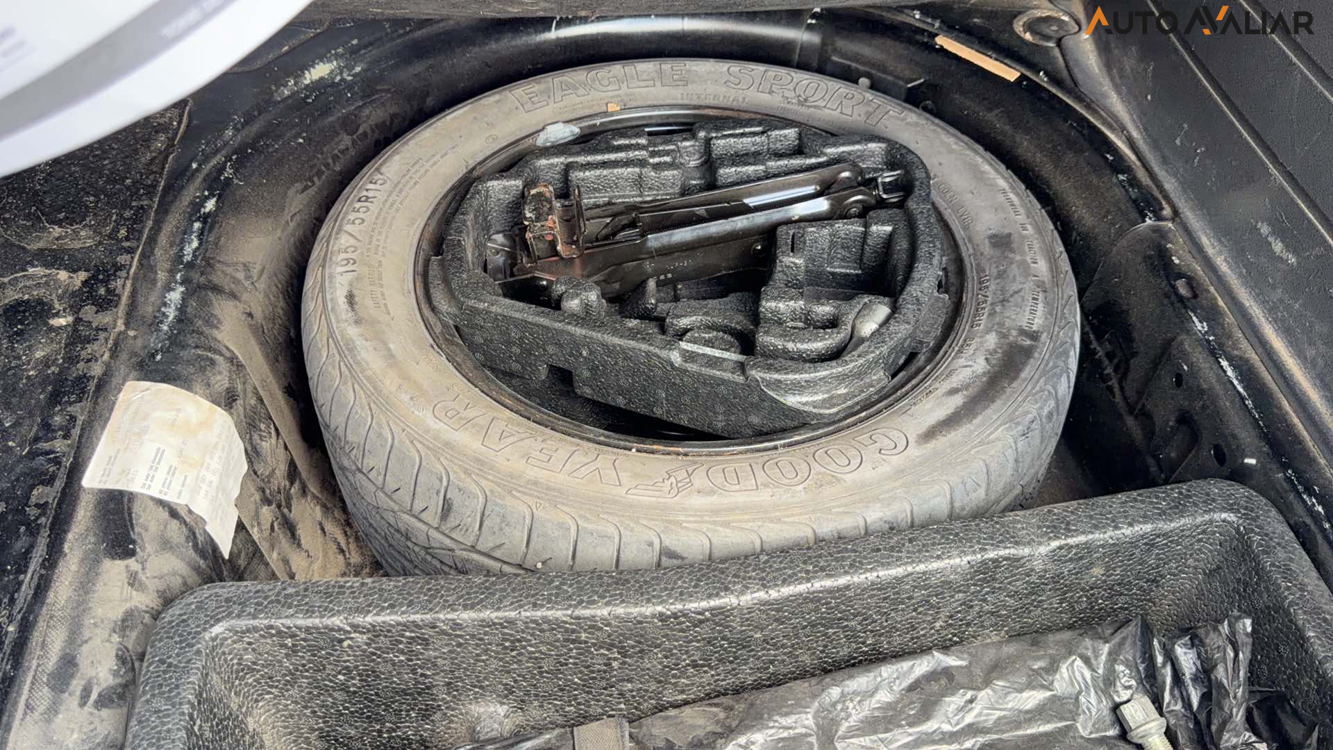 VOLKSWAGEN SPACEFOX 1.6 MI SPORTLINE 8V FLEX 4P AUTOMATIZADO