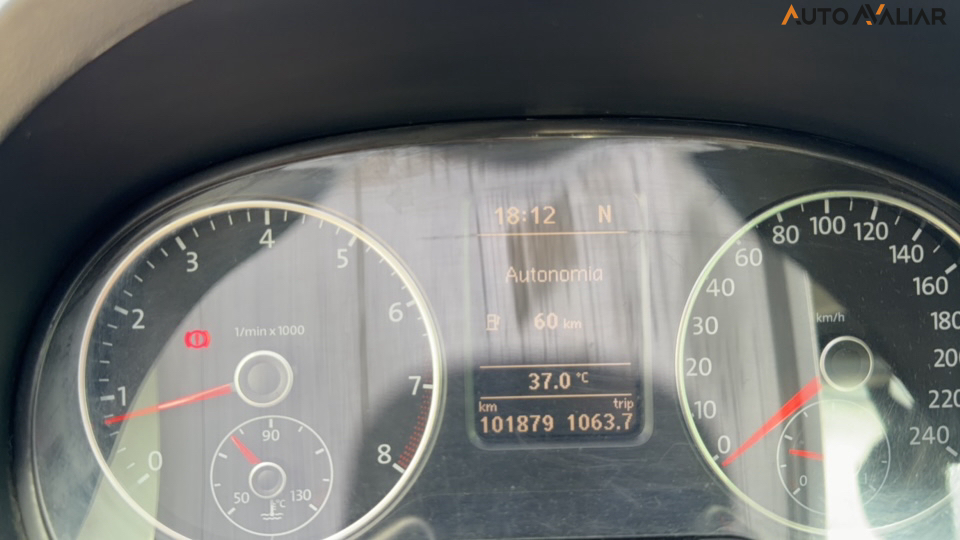 VOLKSWAGEN SPACEFOX 1.6 MI SPORTLINE 8V FLEX 4P AUTOMATIZADO