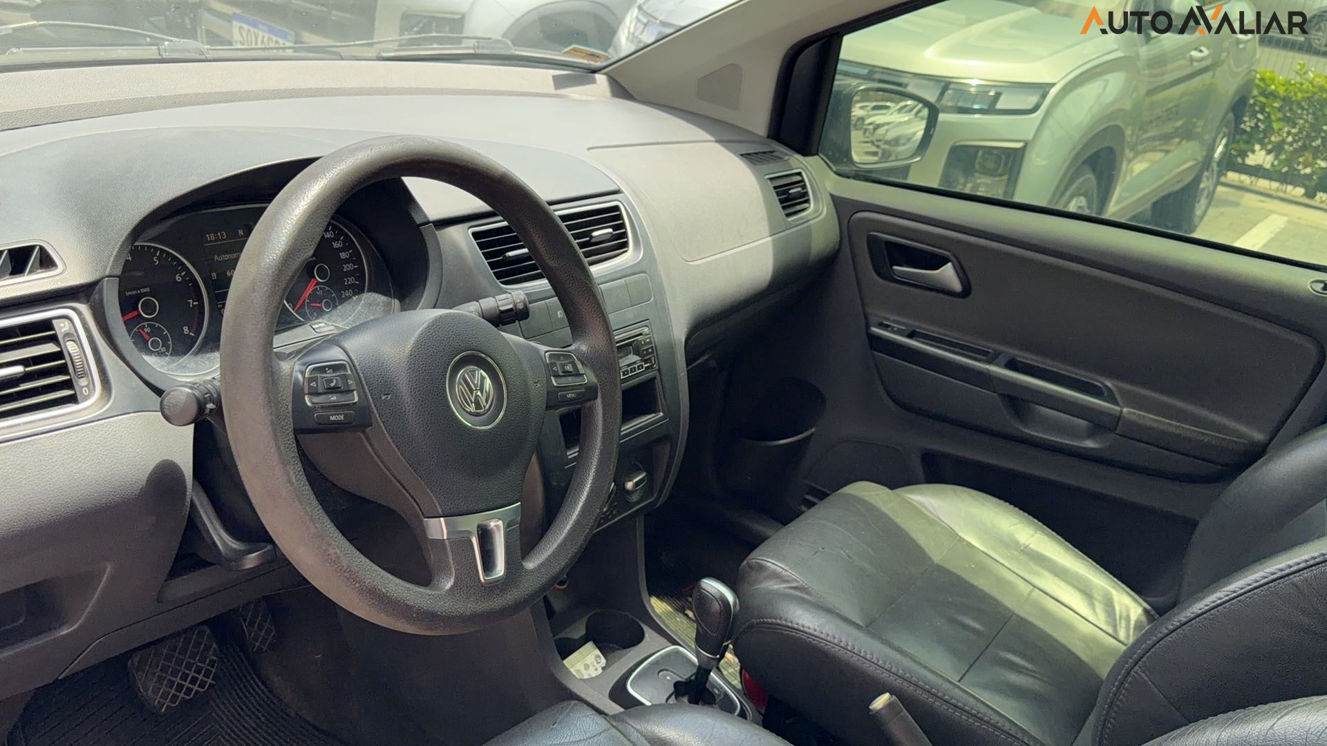 VOLKSWAGEN SPACEFOX 1.6 MI SPORTLINE 8V FLEX 4P AUTOMATIZADO