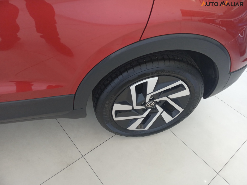 VOLKSWAGEN T-CROSS 1.0 200 TSI TOTAL FLEX COMFORTLINE AUTOM&Aacute;TICO