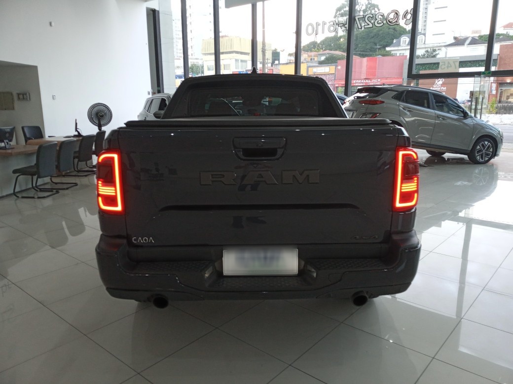 RAM RAMPAGE 2.0 HURRICANE 4 TURBO GASOLINA R/T 4X4 AUTOM&Aacute;TICO