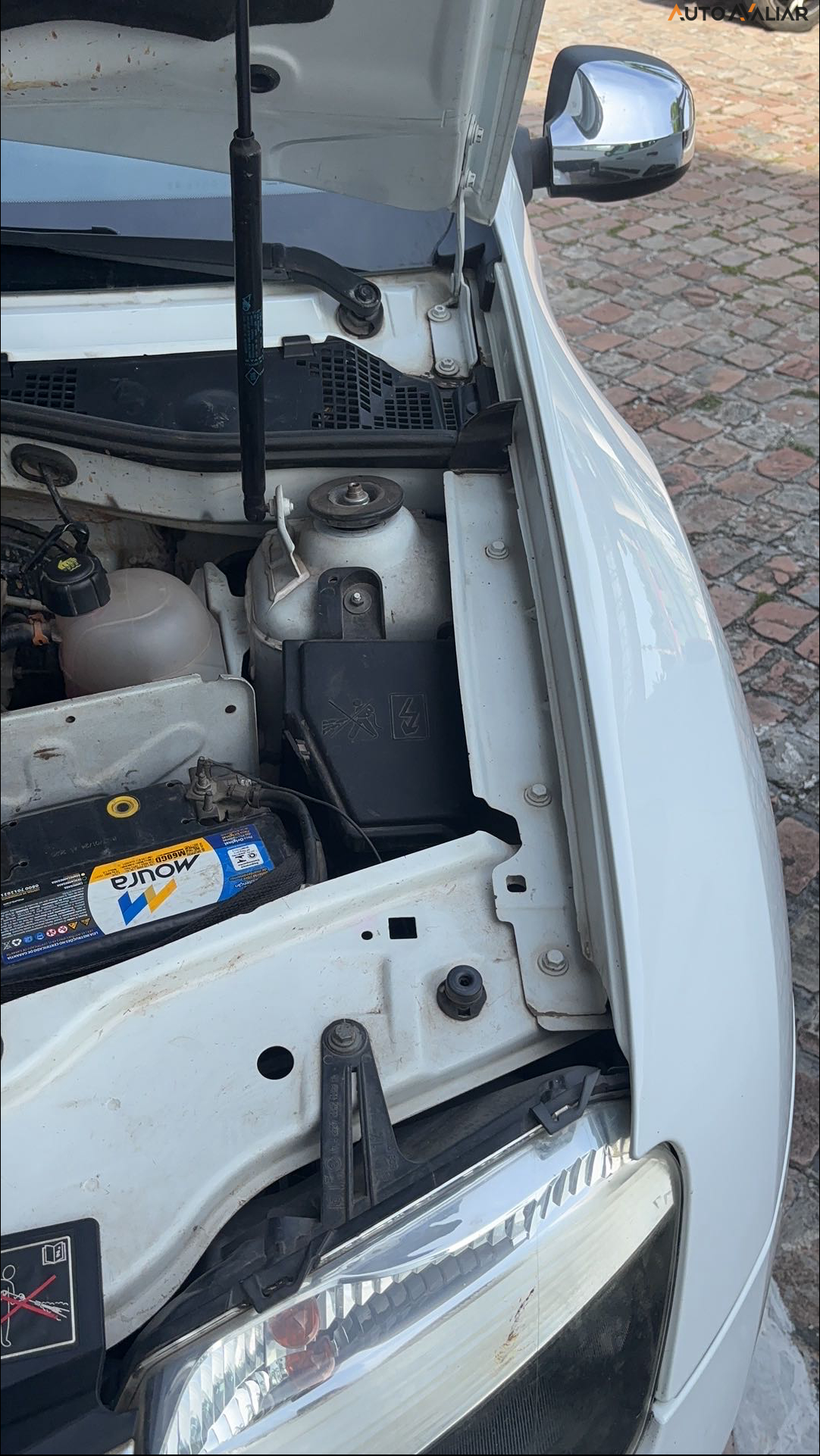 RENAULT DUSTER 2.0 DYNAMIQUE 4X2 16V FLEX 4P AUTOMATICO