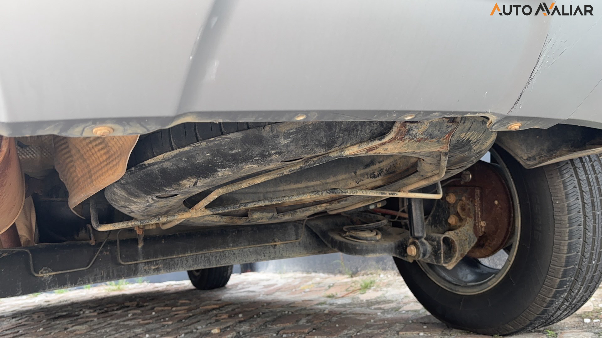 RENAULT DUSTER 2.0 DYNAMIQUE 4X2 16V FLEX 4P AUTOMATICO