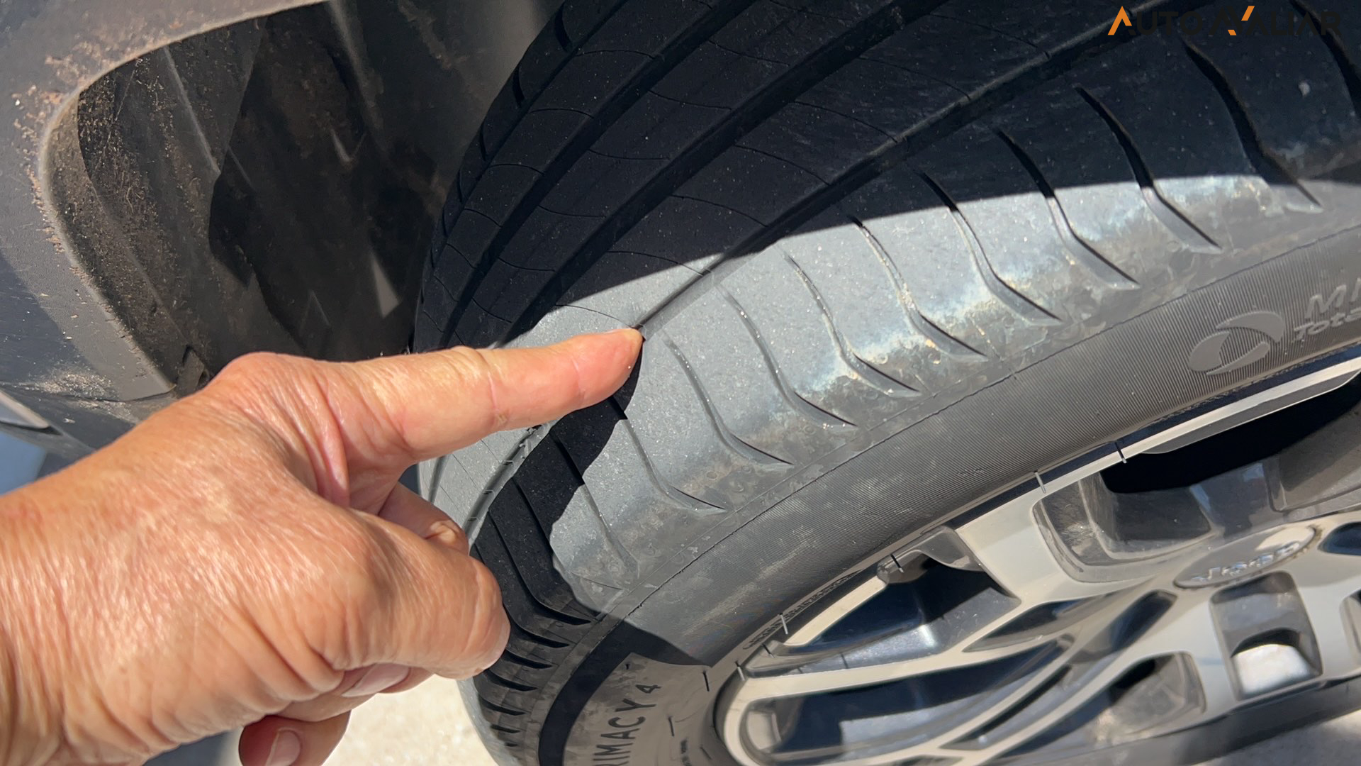 JEEP RENEGADE LONGITUDE  T270