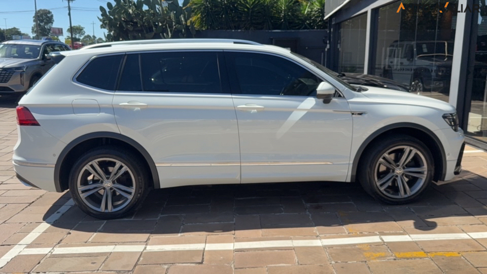VOLKSWAGEN TIGUAN 2.0 350 TSI GASOLINA ALLSPACE R-LINE 4MOTION DSG