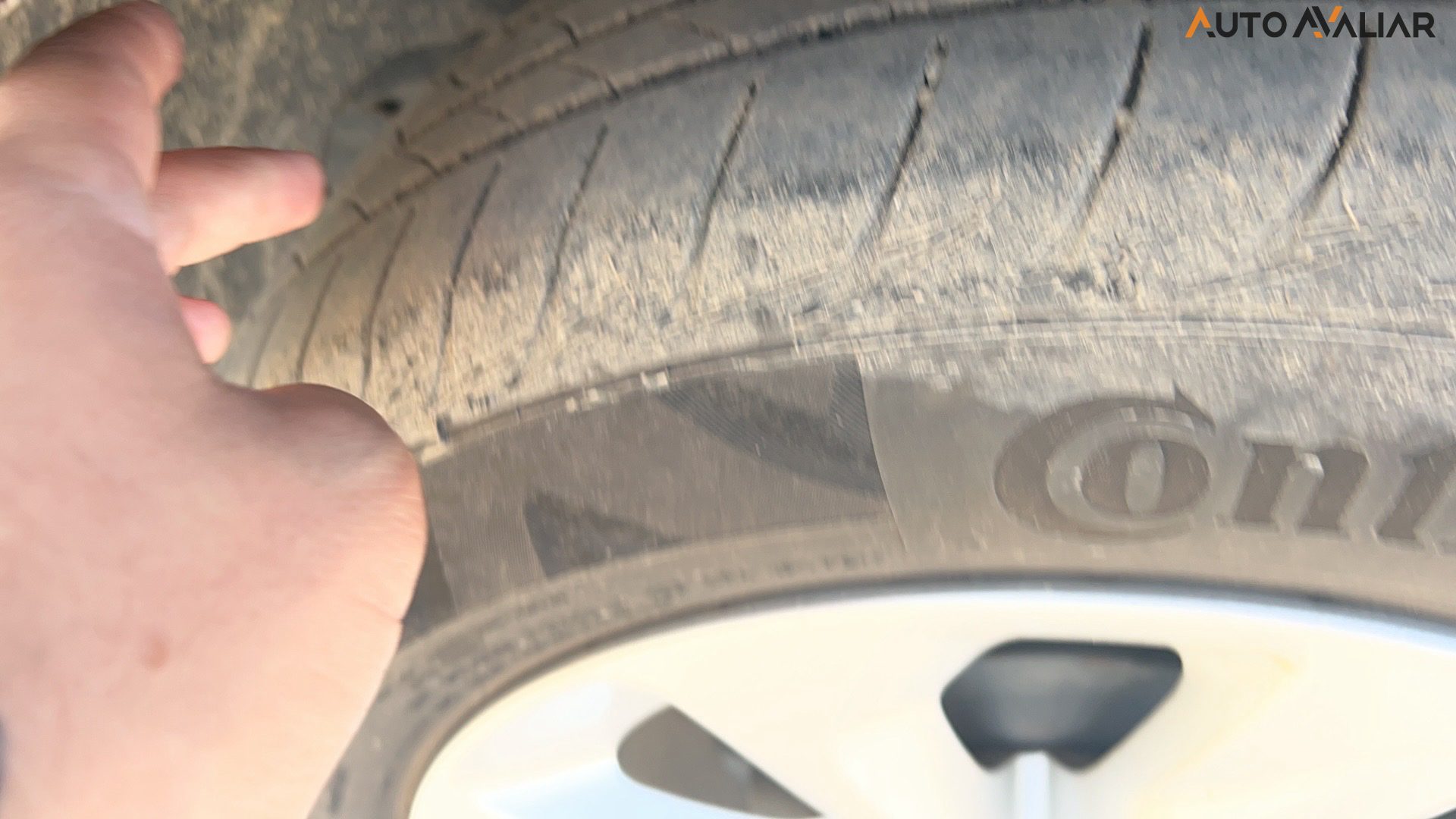 CHEVROLET ONIX 1.0 TURBO FLEX LT MANUAL