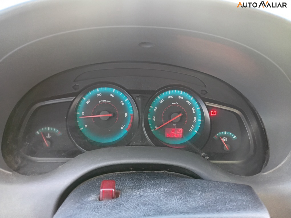 CHEVROLET S10 2.4 MPFI ADVANTAGE 4X2 CS 8V FLEX 2P MANUAL