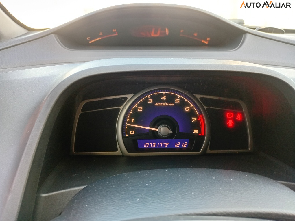 HONDA CIVIC 1.8 LXS 16V FLEX 4P MANUAL