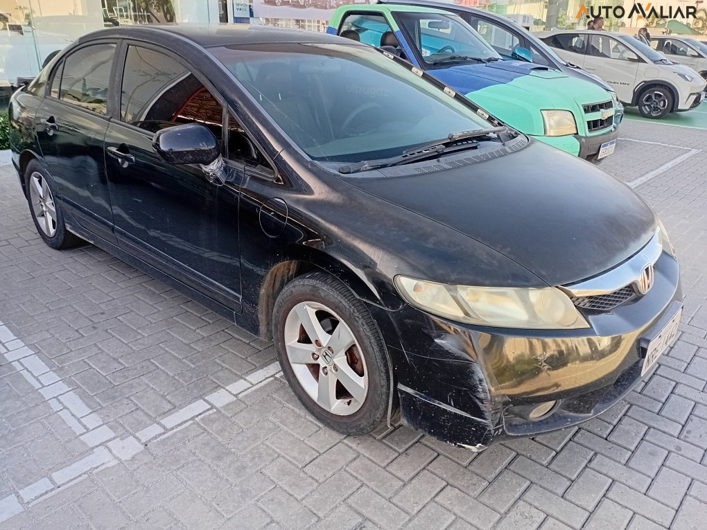 HONDA CIVIC 1.8 LXS 16V FLEX 4P MANUAL