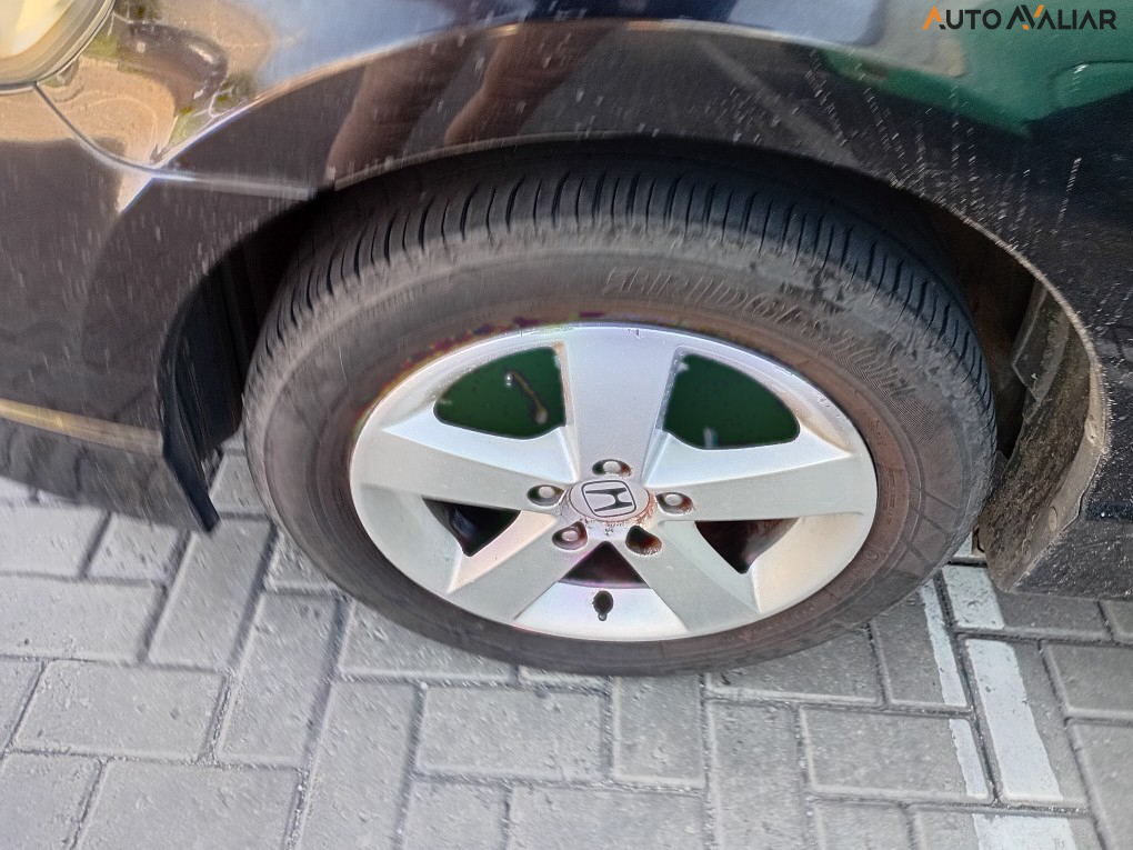 HONDA CIVIC 1.8 LXS 16V FLEX 4P MANUAL