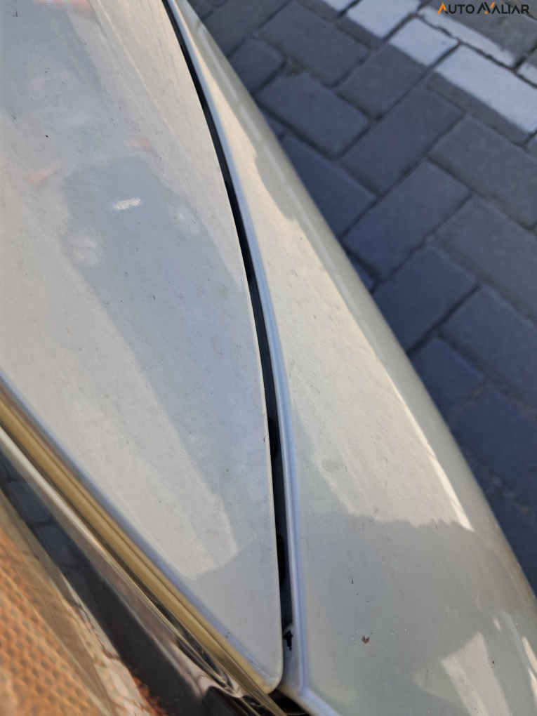 TOYOTA PRIUS 1.8 16V HIBRIDO 4P AUTOMATICO