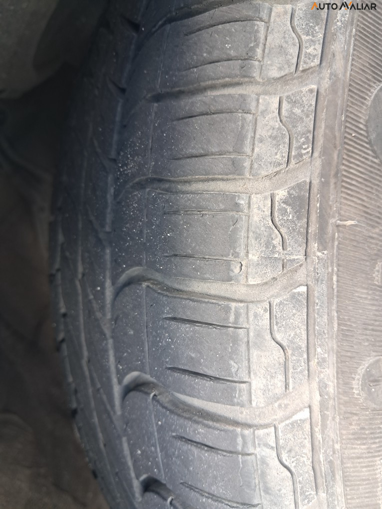 TOYOTA PRIUS 1.8 16V HIBRIDO 4P AUTOMATICO