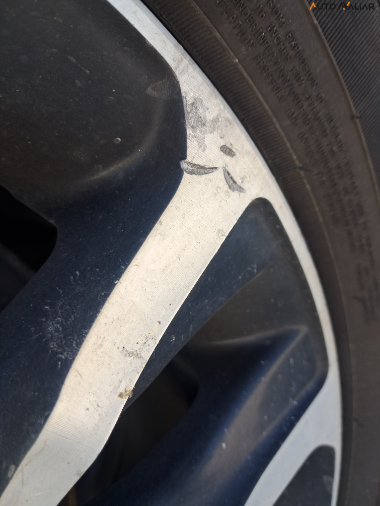 TOYOTA PRIUS 1.8 16V HIBRIDO 4P AUTOMATICO