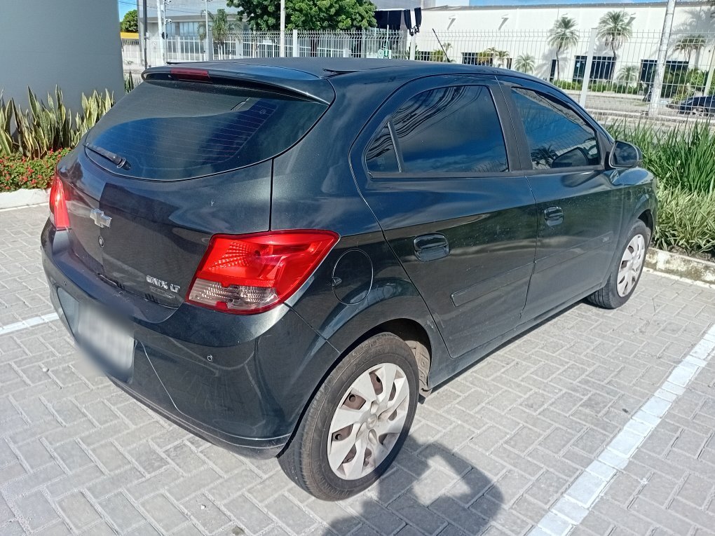 CHEVROLET ONIX 1.4 MPFI LT 8V FLEX 4P MANUAL