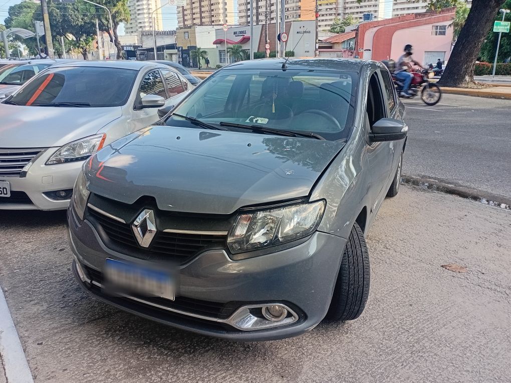 RENAULT LOGAN 1.6 DYNAMIQUE 8V FLEX 4P AUTOMATIZADO