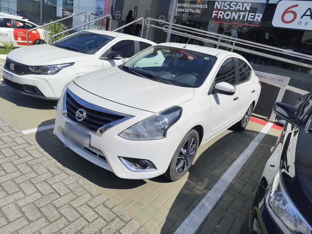 NISSAN VERSA 1.6 16V FLEXSTART UNIQUE 4P XTRONIC