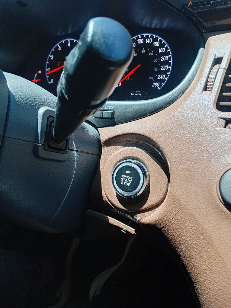 HYUNDAI AZERA 3.3 MPFI GLS SEDAN V6 24V GASOLINA 4P AUTOMATICO