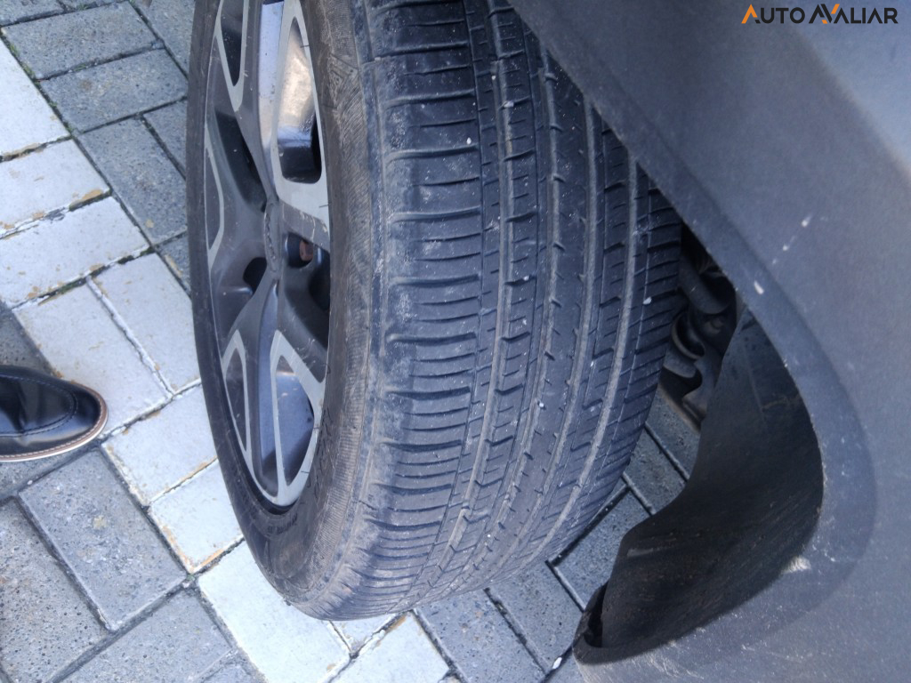 JEEP RENEGADE 1.8 16V FLEX LONGITUDE 4P AUTOMATICO