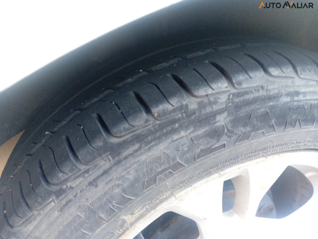 FORD FIESTA 1.5 SE HATCH 16V FLEX 4P MANUAL