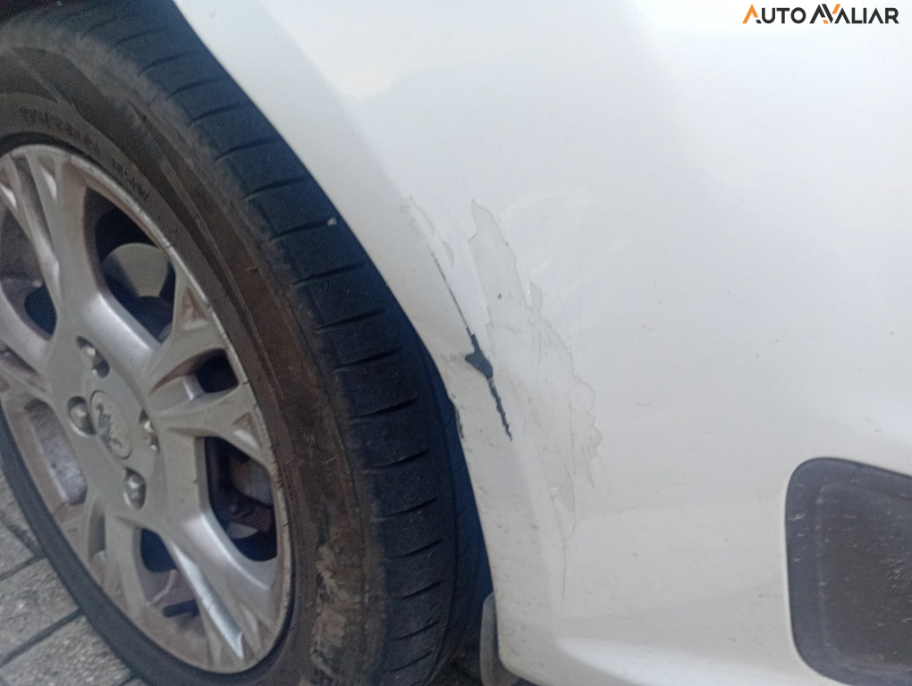 FORD FIESTA 1.5 SE HATCH 16V FLEX 4P MANUAL