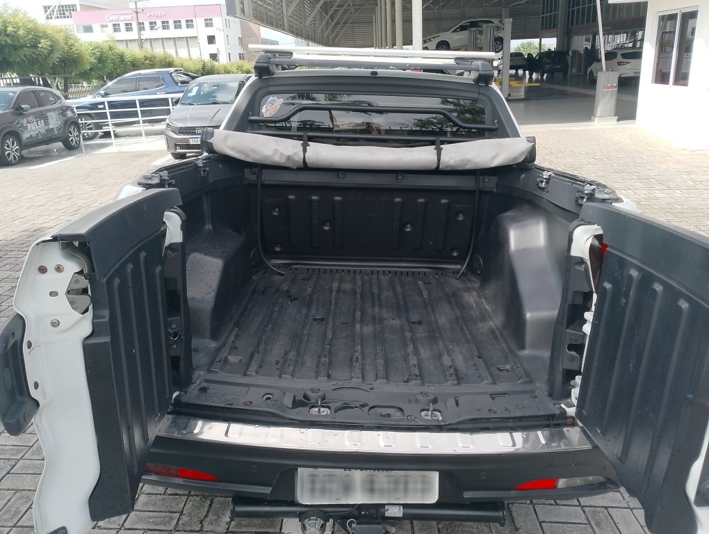 FIAT TORO 2.0 16V TURBO DIESEL FREEDOM MANUAL