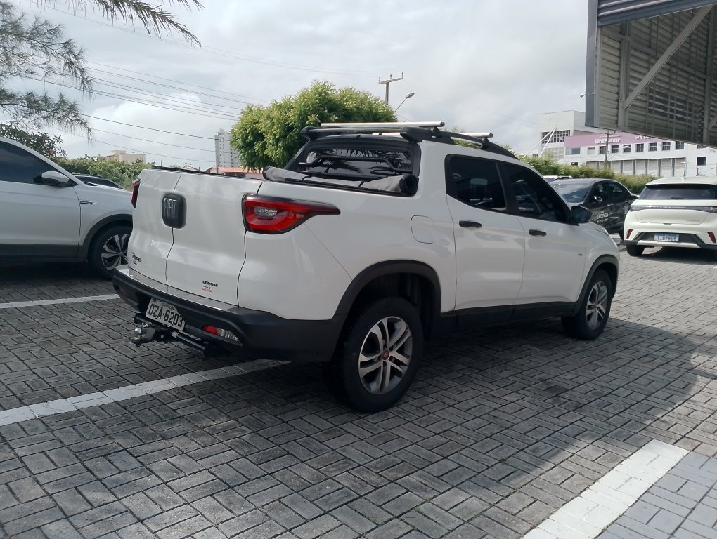 FIAT TORO 2.0 16V TURBO DIESEL FREEDOM MANUAL