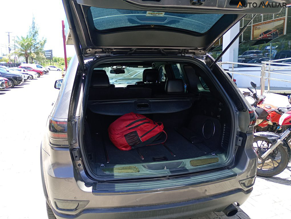 JEEP GRAND CHEROKEE 3.0 LIMITED 4X4 V6 24V TURBO DIESEL 4P AUTOMATICO