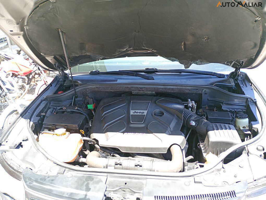 JEEP GRAND CHEROKEE 3.0 LIMITED 4X4 V6 24V TURBO DIESEL 4P AUTOMATICO