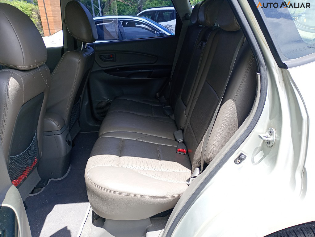 HYUNDAI TUCSON 2.0 MPFI GL 16V 142CV 2WD GASOLINA 4P MANUAL