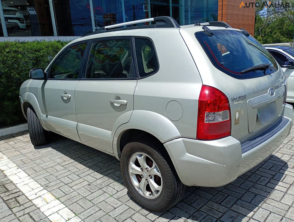 HYUNDAI TUCSON 2.0 MPFI GL 16V 142CV 2WD GASOLINA 4P MANUAL