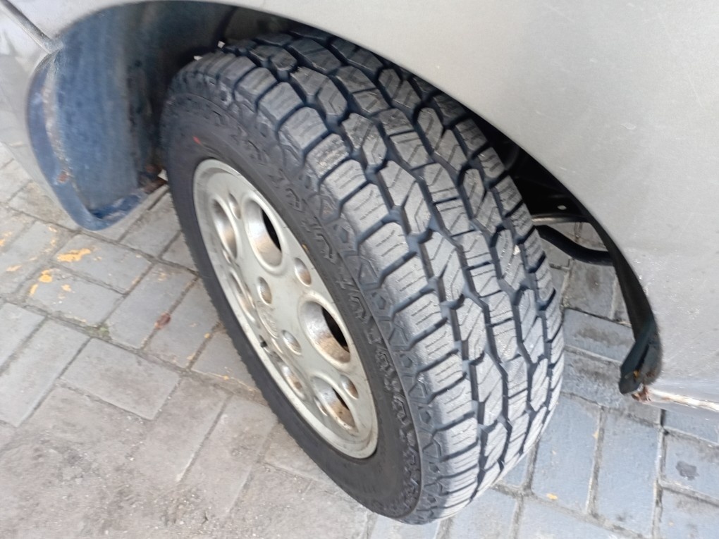 FIAT DOBLO 1.8 MPI ESSENCE 16V FLEX 4P MANUAL