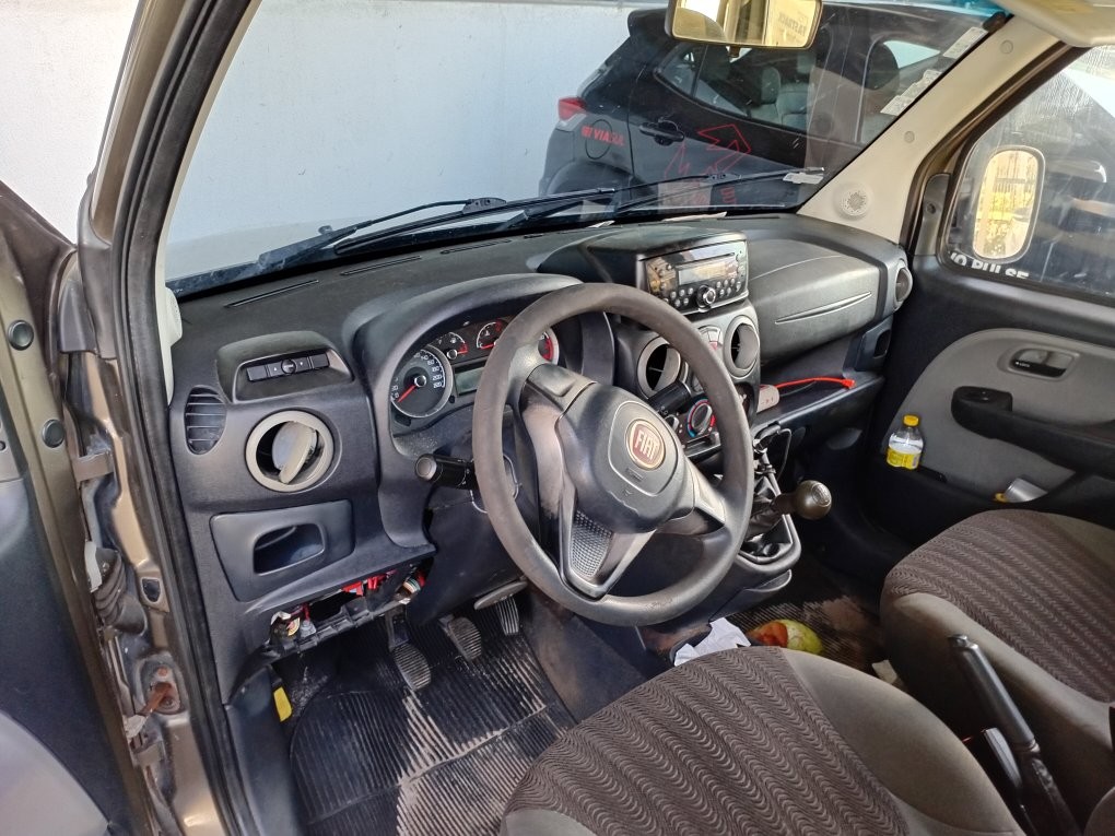 FIAT DOBLO 1.8 MPI ESSENCE 16V FLEX 4P MANUAL