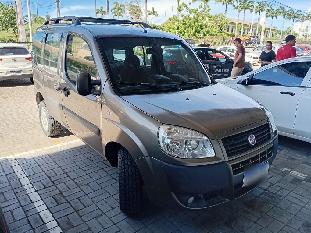 FIAT DOBLO 1.8 MPI ESSENCE 16V FLEX 4P MANUAL