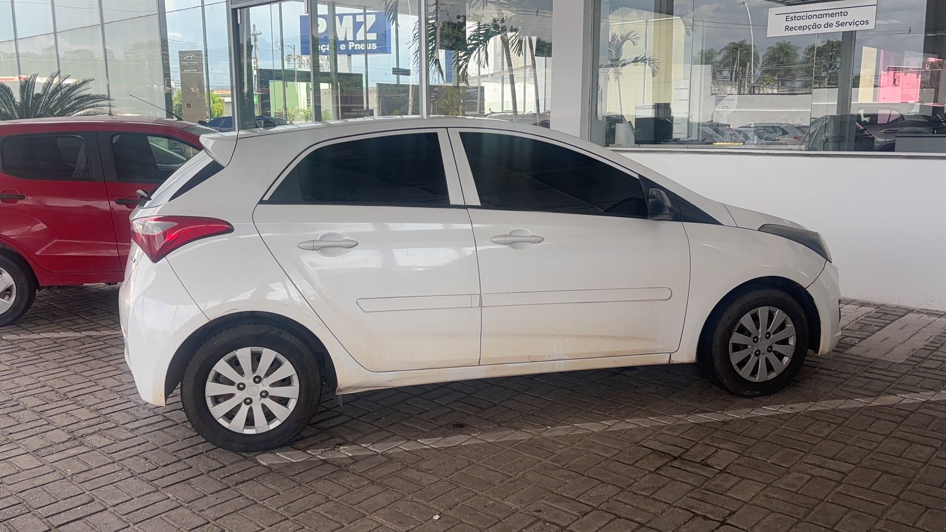 HYUNDAI HB20 1.0 COMFORT 12V FLEX 4P MANUAL