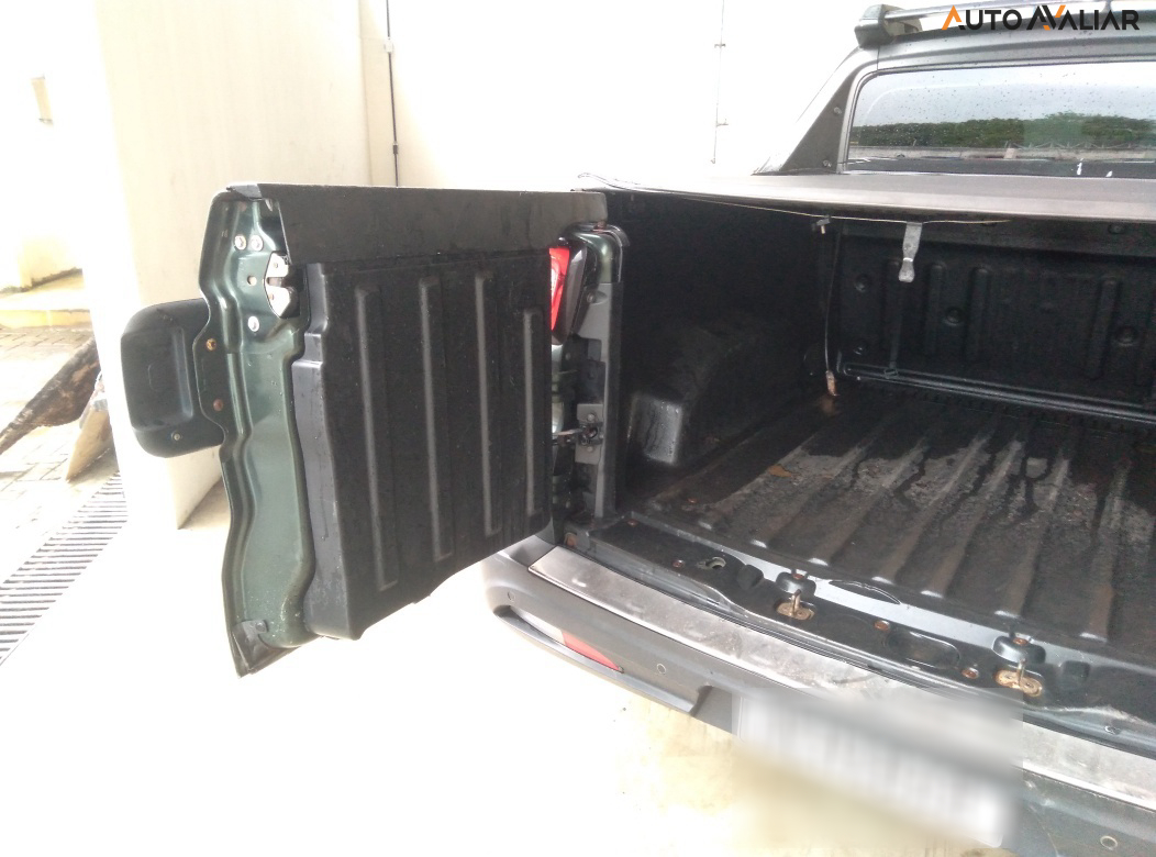 FIAT TORO 1.8 16V EVO FLEX FREEDOM AUTOMATICO