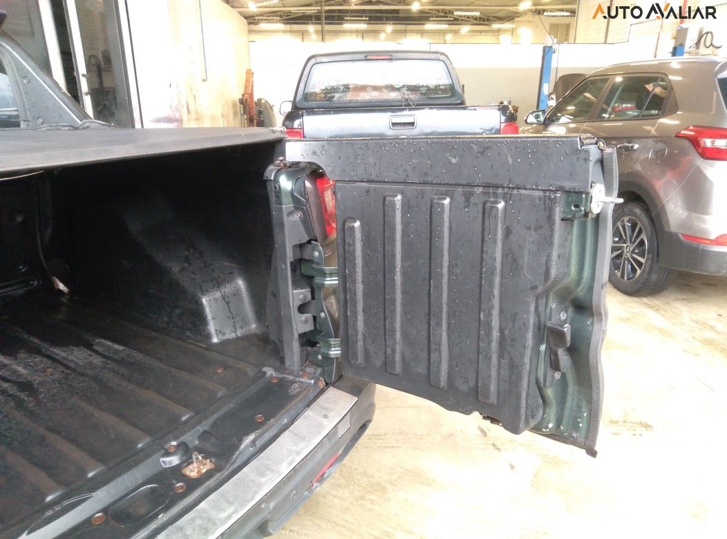 FIAT TORO 1.8 16V EVO FLEX FREEDOM AUTOMATICO