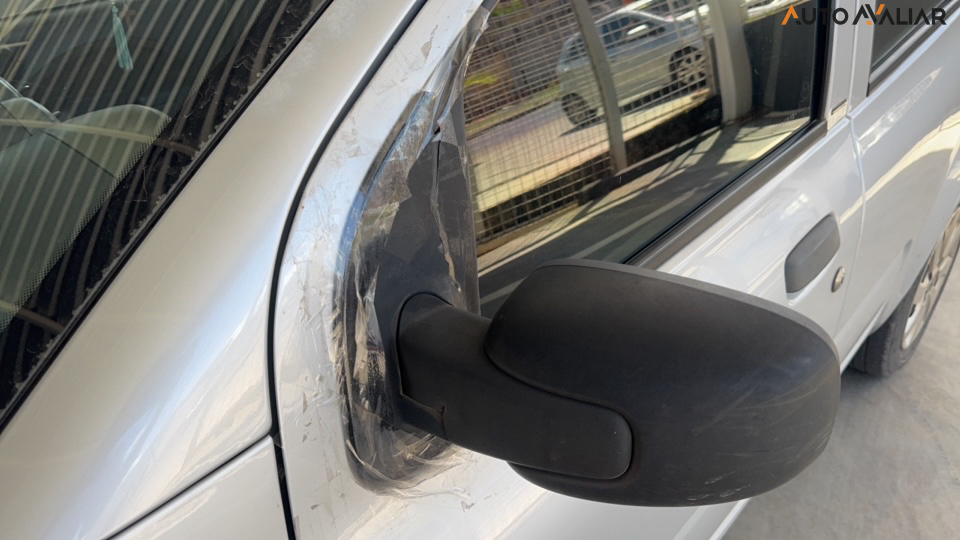 FIAT UNO 1.0 EVO VIVACE 8V FLEX 4P MANUAL