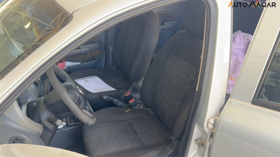 FIAT UNO 1.0 EVO VIVACE 8V FLEX 4P MANUAL