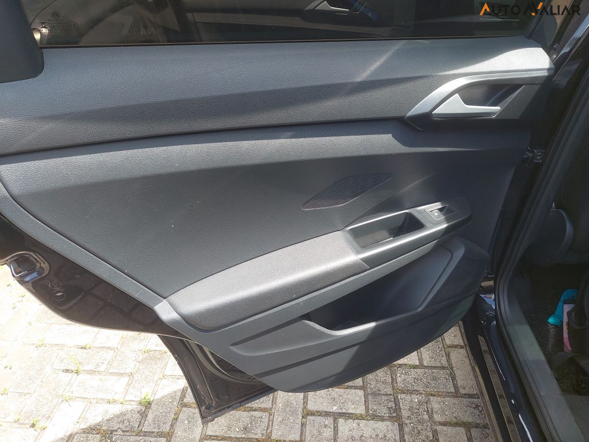 VOLKSWAGEN TAOS 1.4 250 TSI TOTAL FLEX HIGHLINE AUTOM&Aacute;TICO