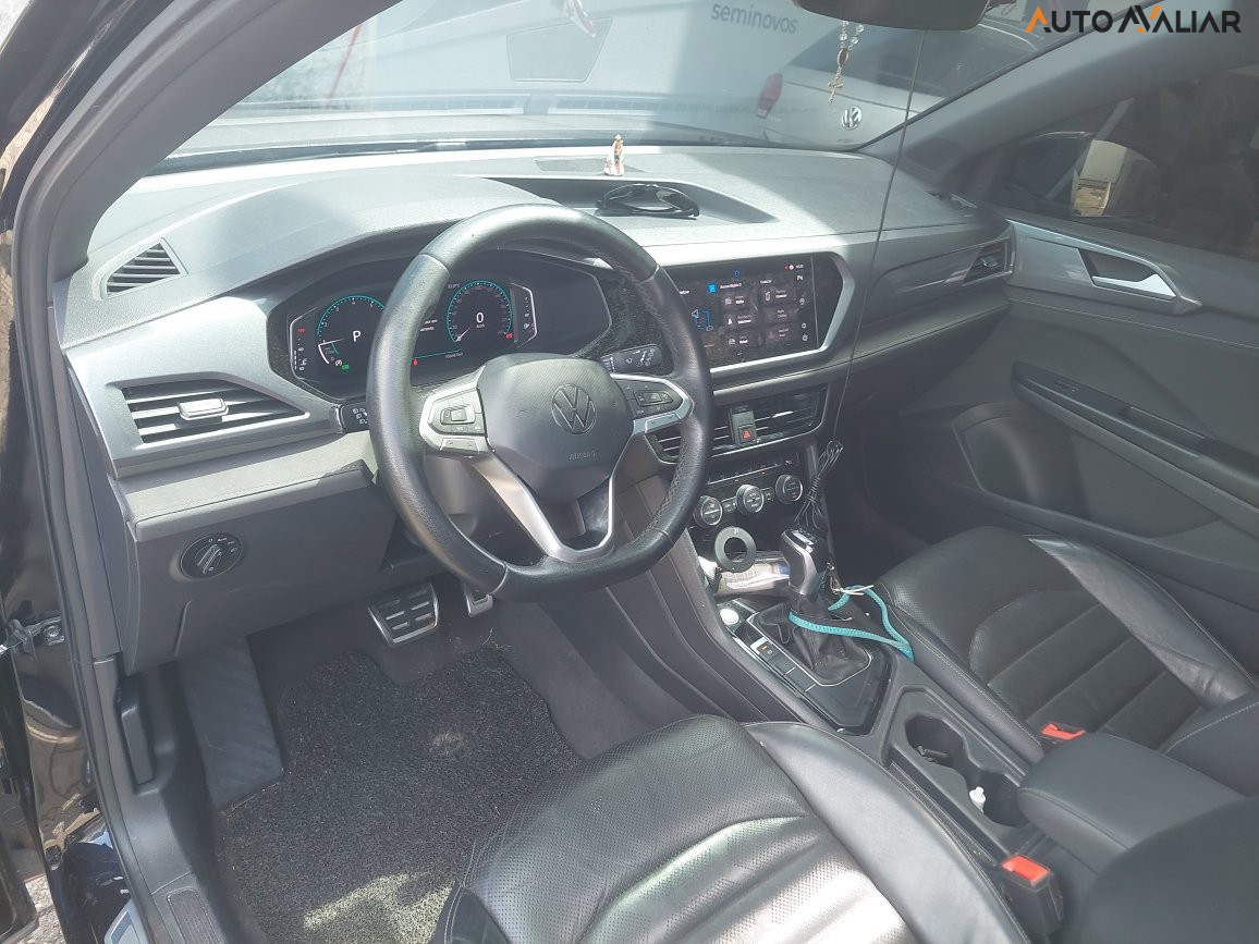 VOLKSWAGEN TAOS 1.4 250 TSI TOTAL FLEX HIGHLINE AUTOM&Aacute;TICO