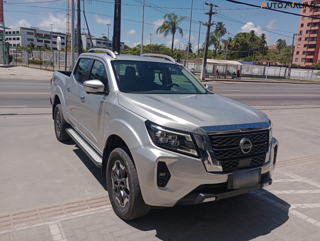NISSAN FRONTIER 2.3 16V TURBO DIESEL PLATINUM CD 4X4 AUTOM&Aacute;TICO