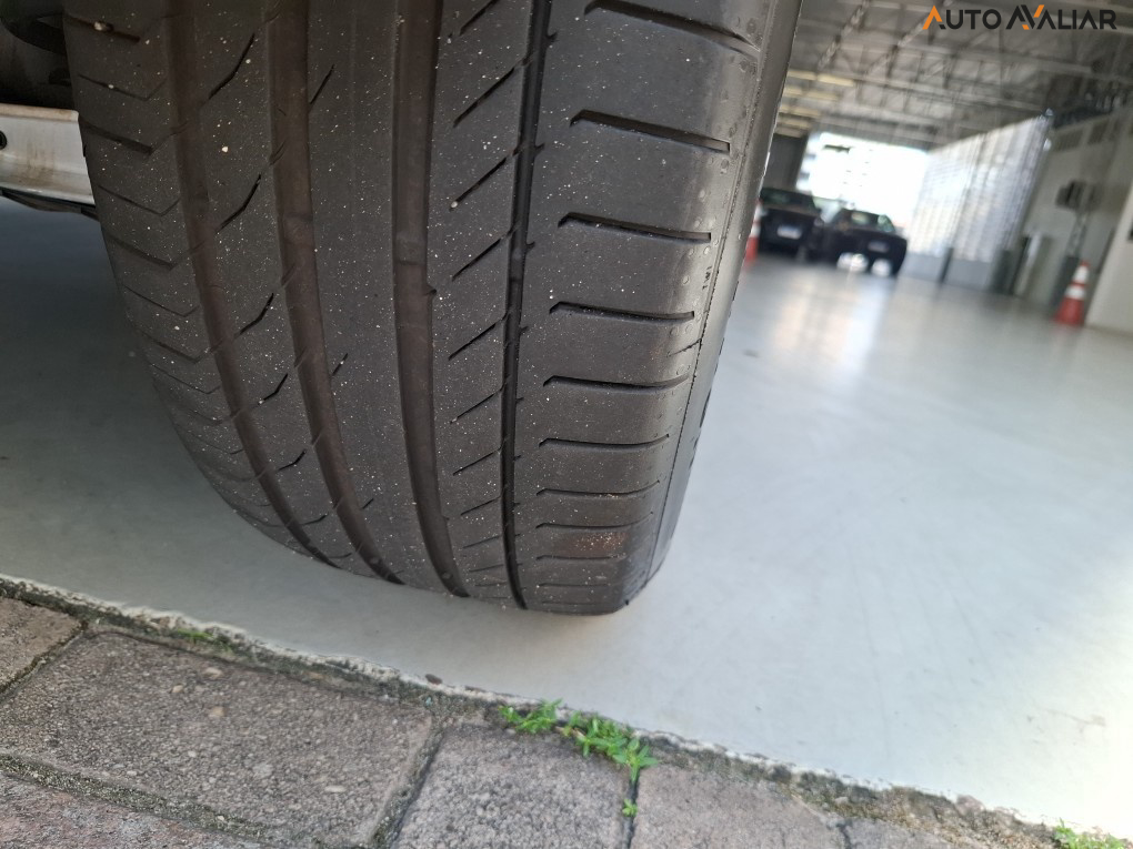 AUDI Q5 2.0 45 TFSI GASOLINA S-LINE QUATTRO S TRONIC