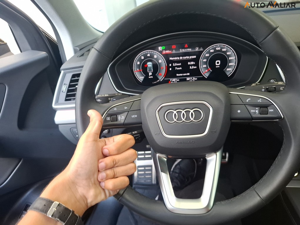 AUDI Q5 2.0 45 TFSI GASOLINA S-LINE QUATTRO S TRONIC