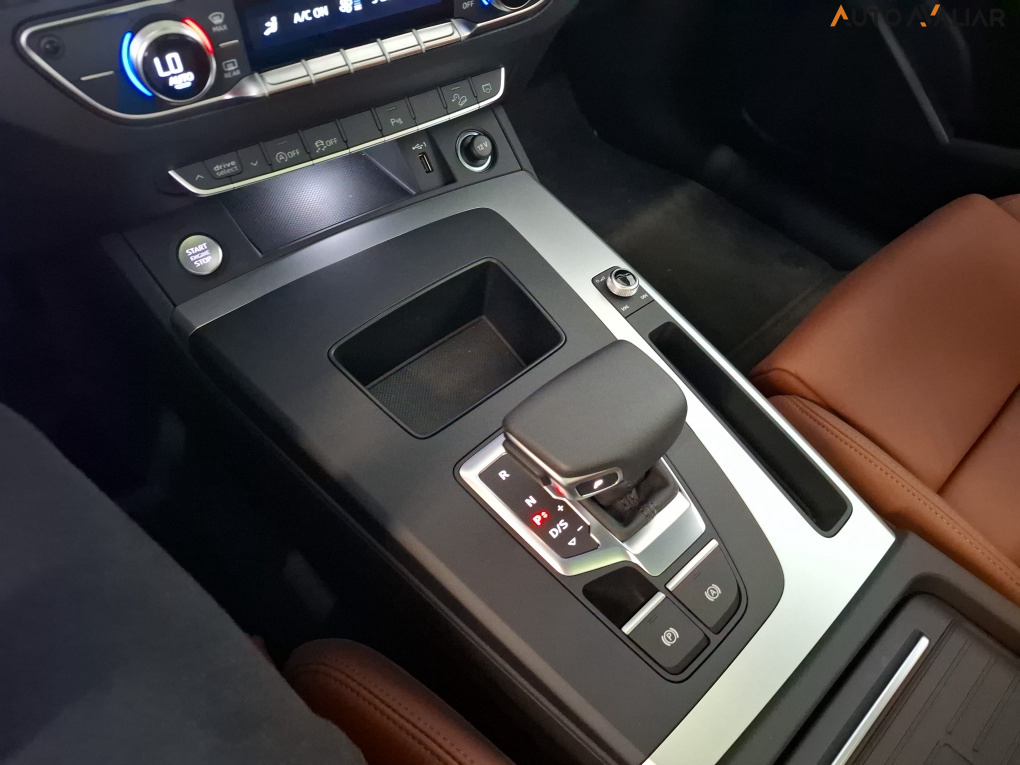 AUDI Q5 2.0 45 TFSI GASOLINA S LINE BLACK QUATTRO S TRONIC