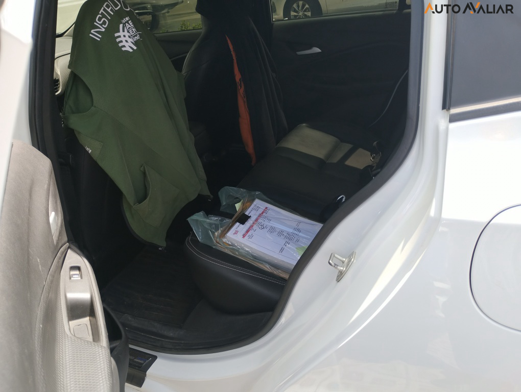 CHEVROLET ONIX 1.0 TURBO FLEX PLUS LTZ AUTOMATICO