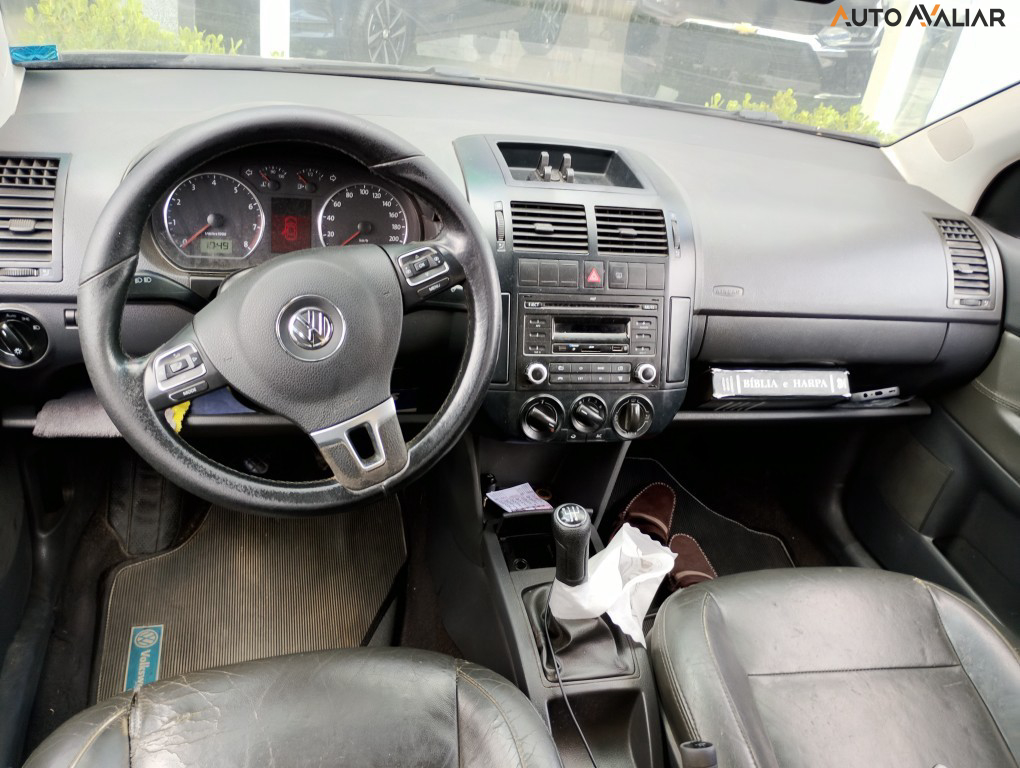 VOLKSWAGEN POLO SEDAN 1.6 MI 8V TOTAL FLEX 4P MANUAL