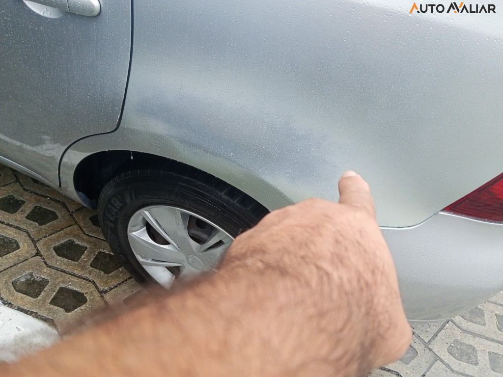 NISSAN LIVINA 1.6 16V FLEX 4P MANUAL