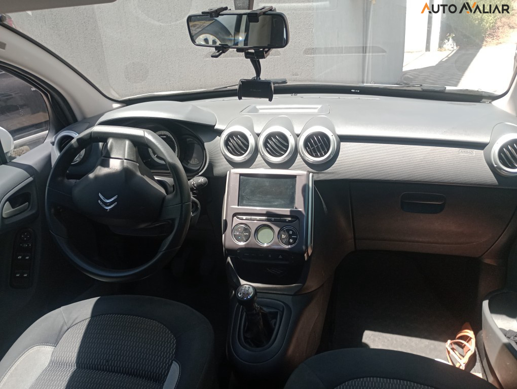 CITROEN C3 1.2 PURE TECH FLEX ATTRACTION MANUAL